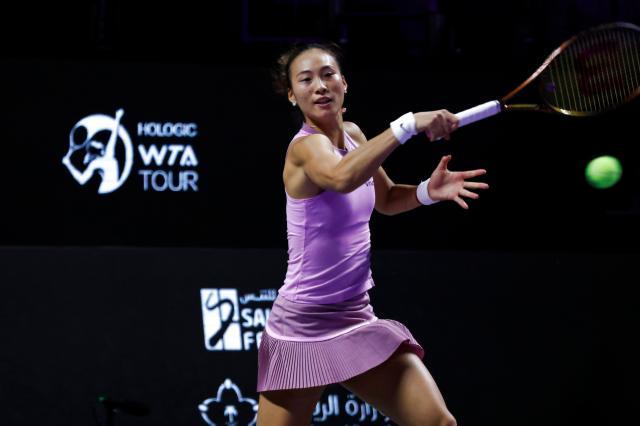 开云智能体验-女王就是不仅统治赛场，还要统领训练场