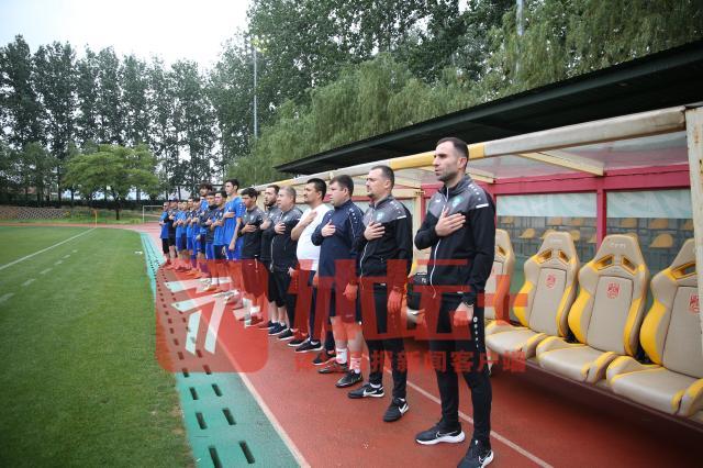 开云官网APP-专访乌兹国奥队主教练：目标亚运金牌+进军巴黎