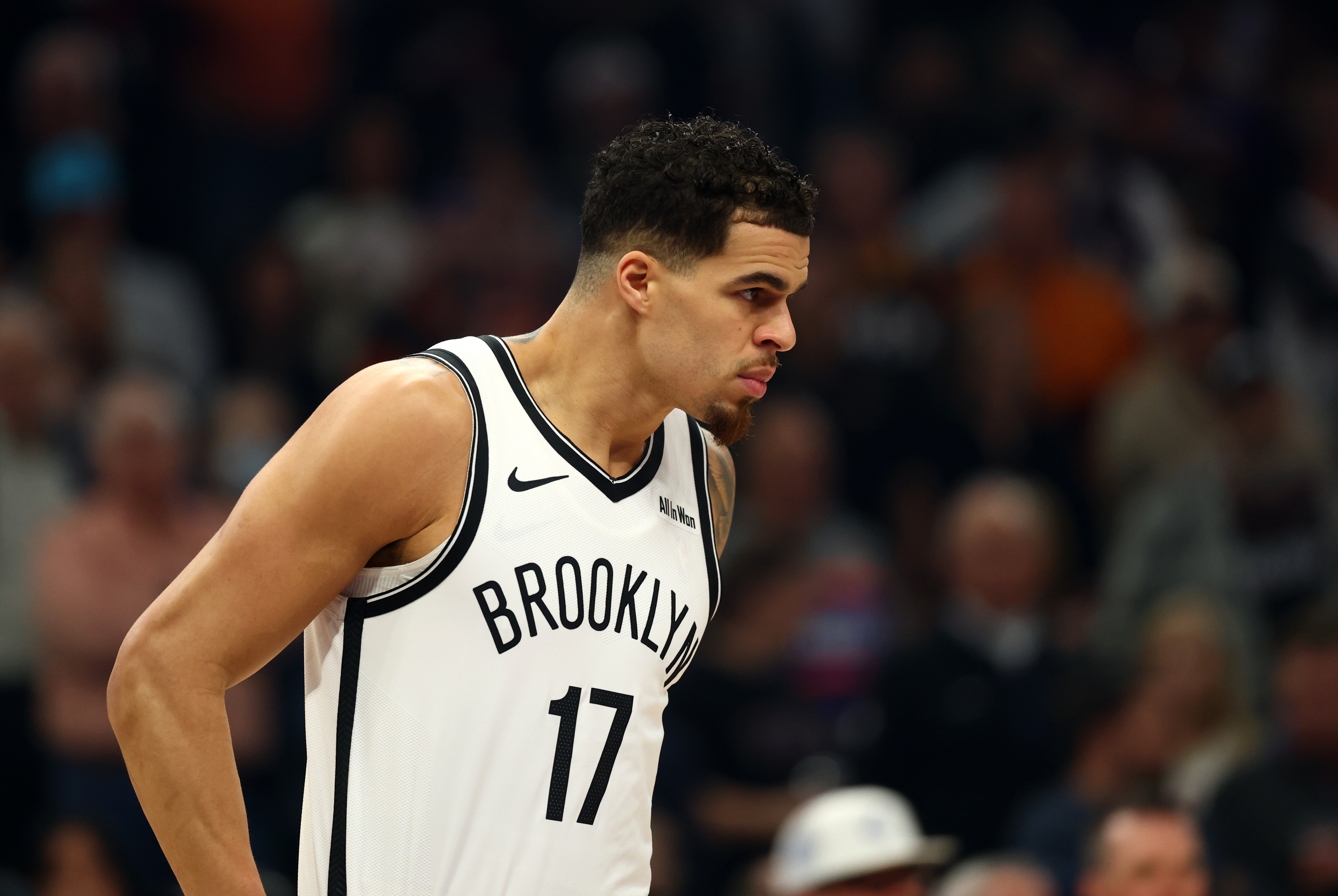 开云APP下载-当家球星！小迈克尔·波特半场9中5&amp;三分4中2砍13分2板2助2断